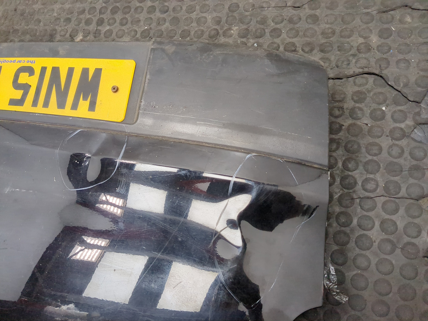 Дверь багажника