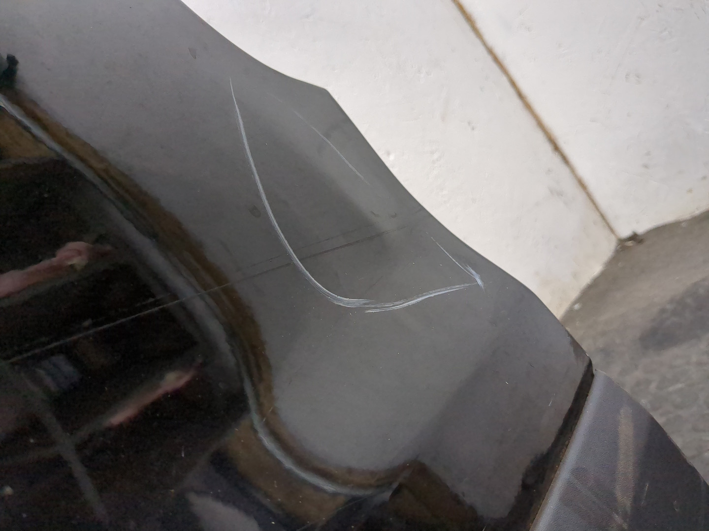 Дверь багажника