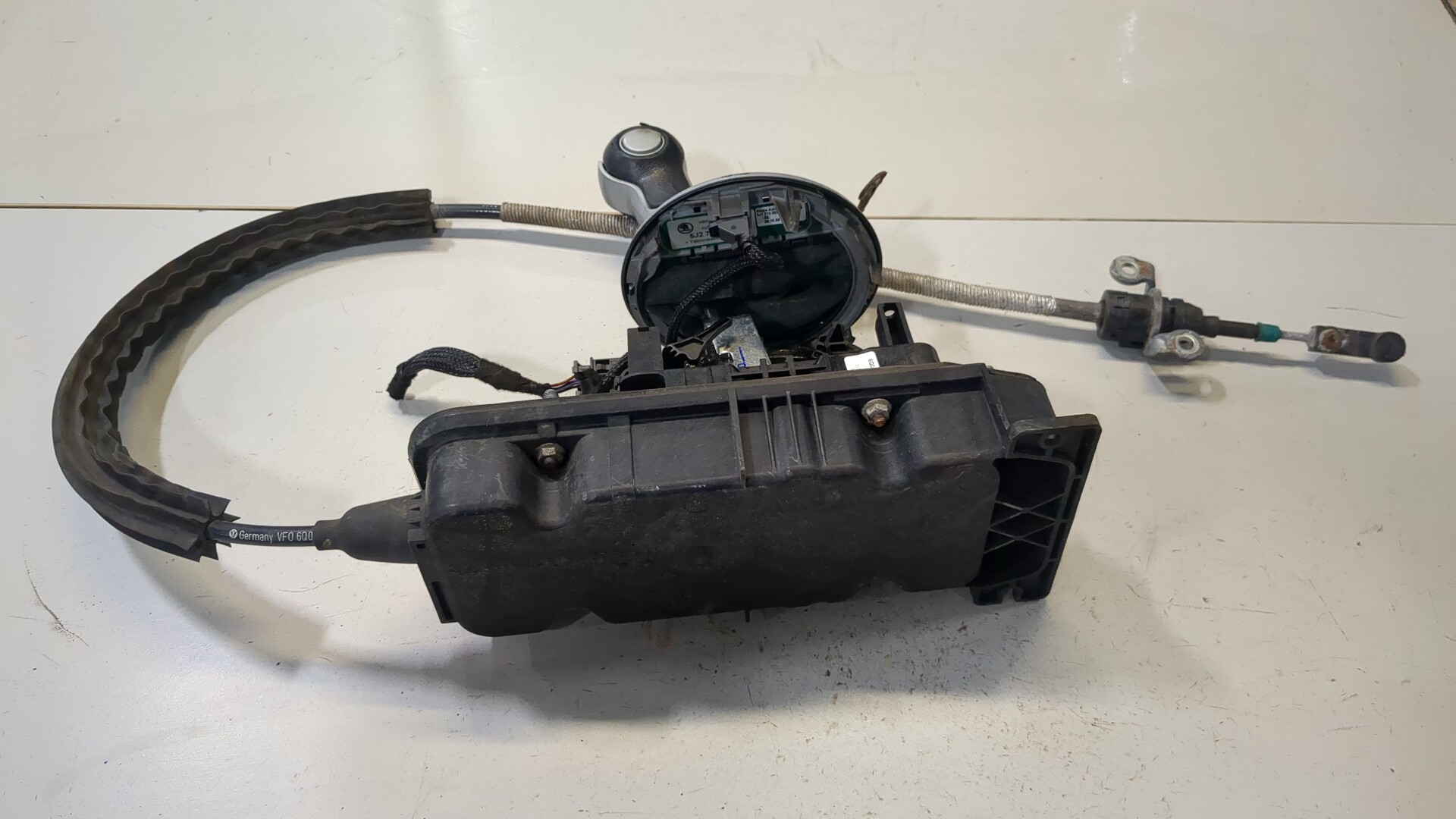 Кулиса МКПП / АКПП