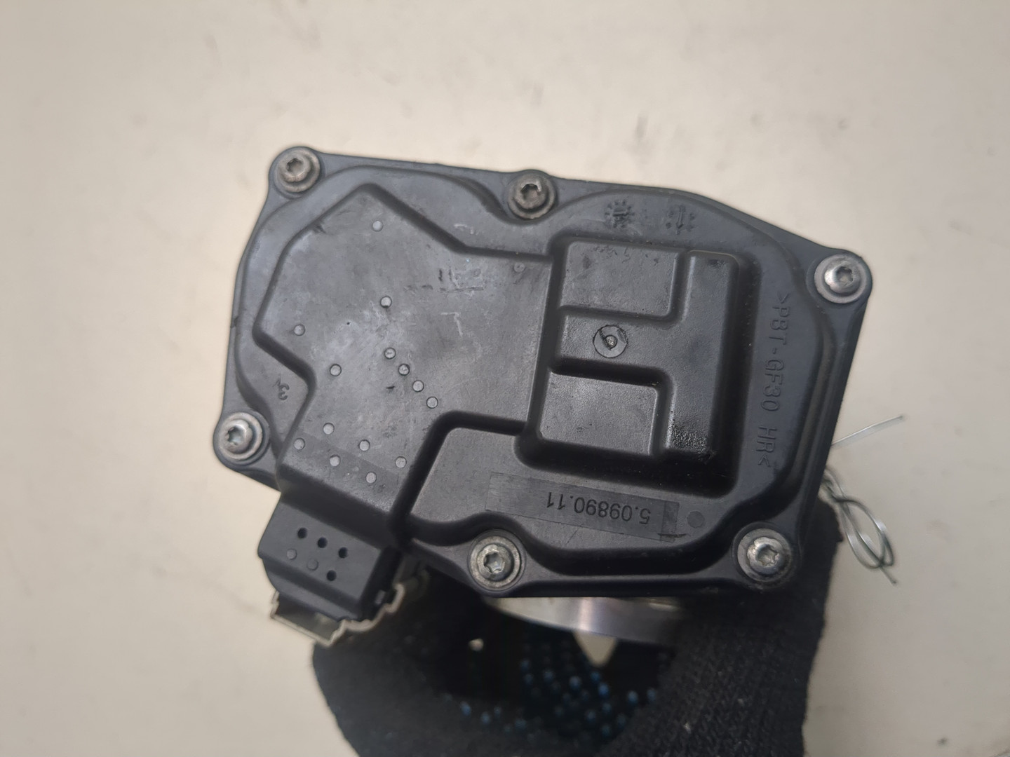 Заслонка дроссельная электрическая