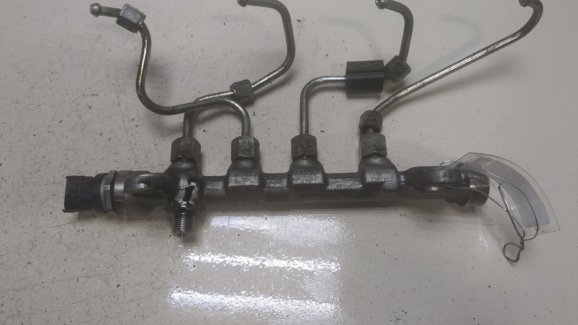 Рейка топливная (рампа)