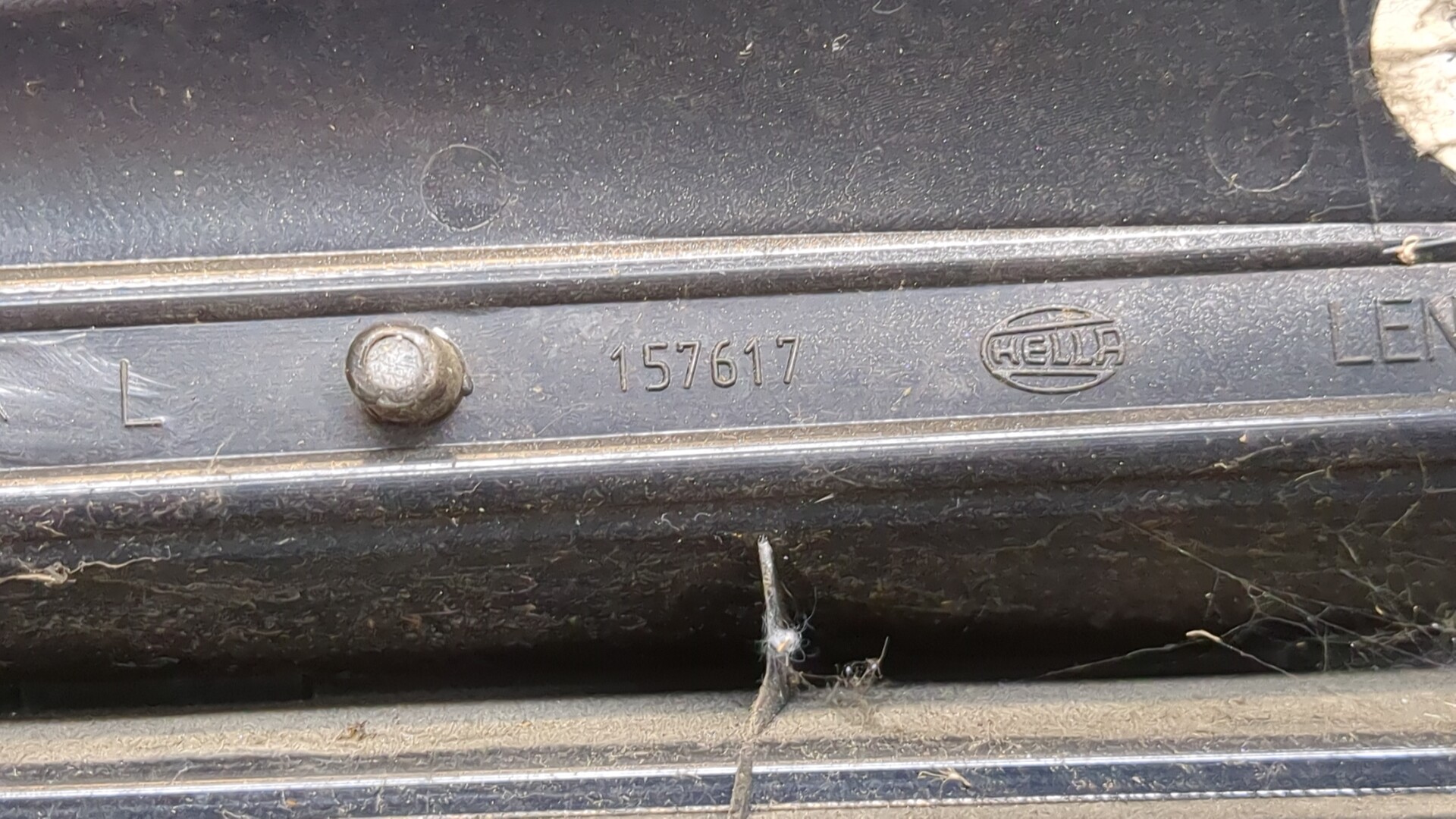 Фонарь задний левый