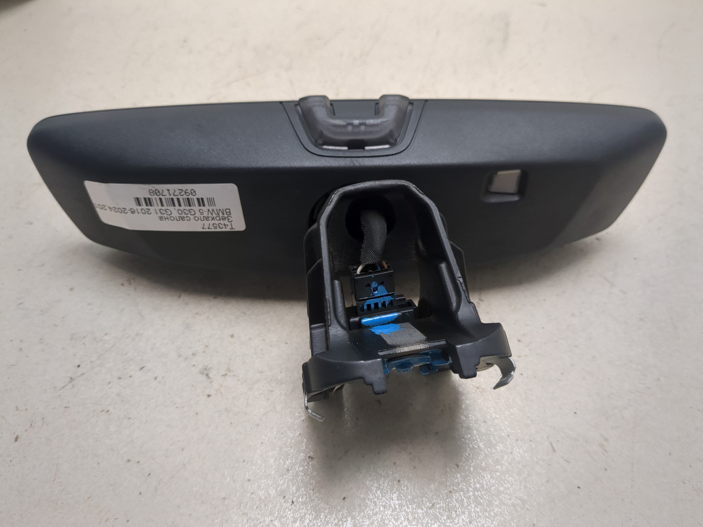 Зеркало заднего вида