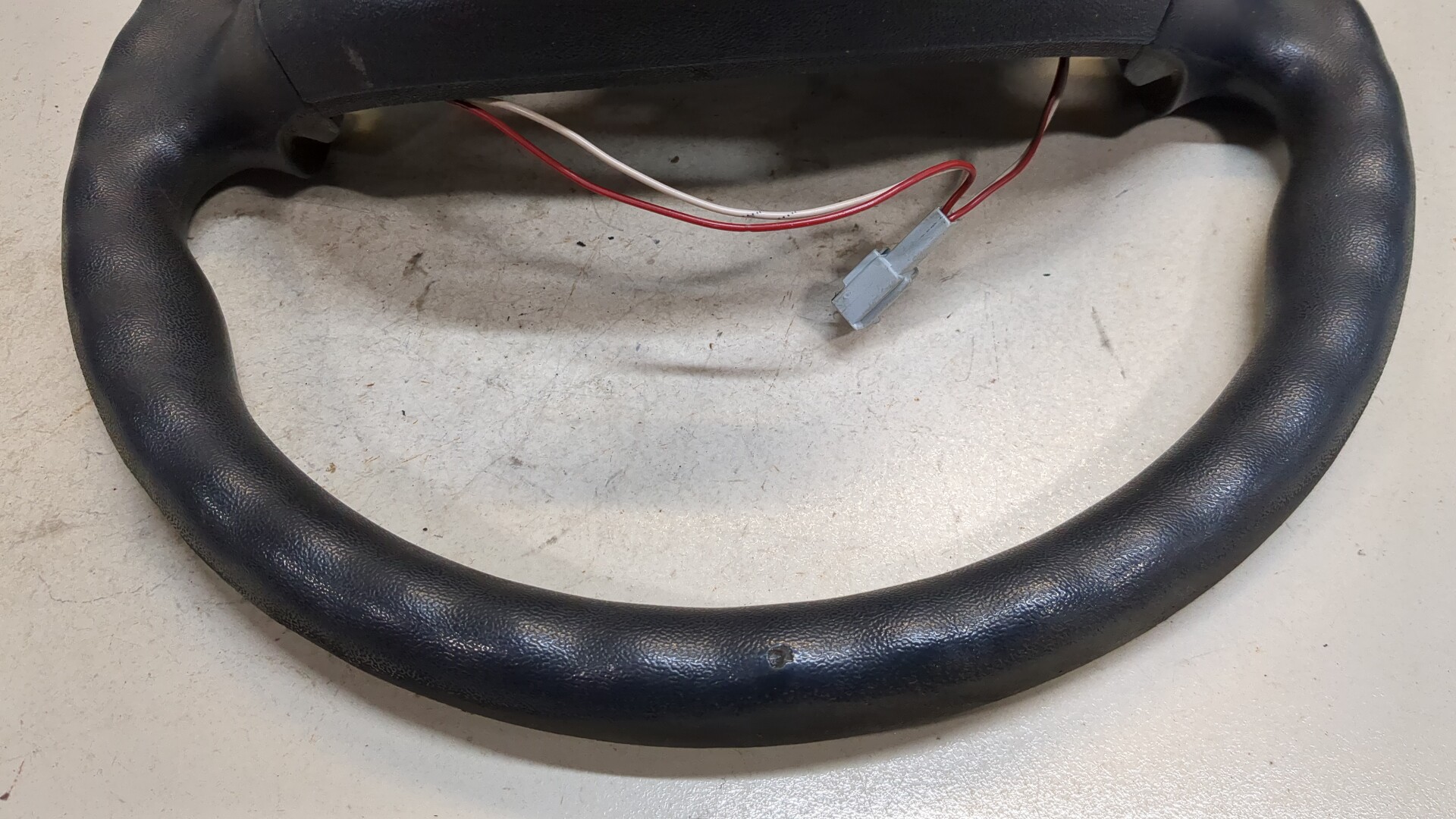 Рулевое колесо (руль)