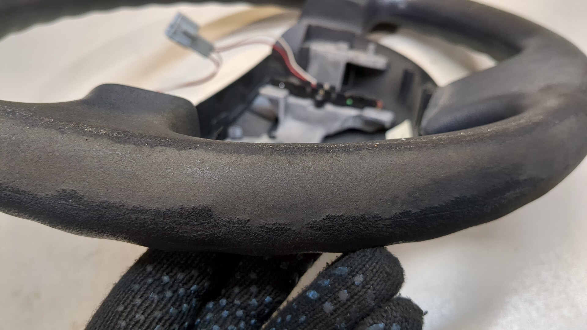 Рулевое колесо (руль)