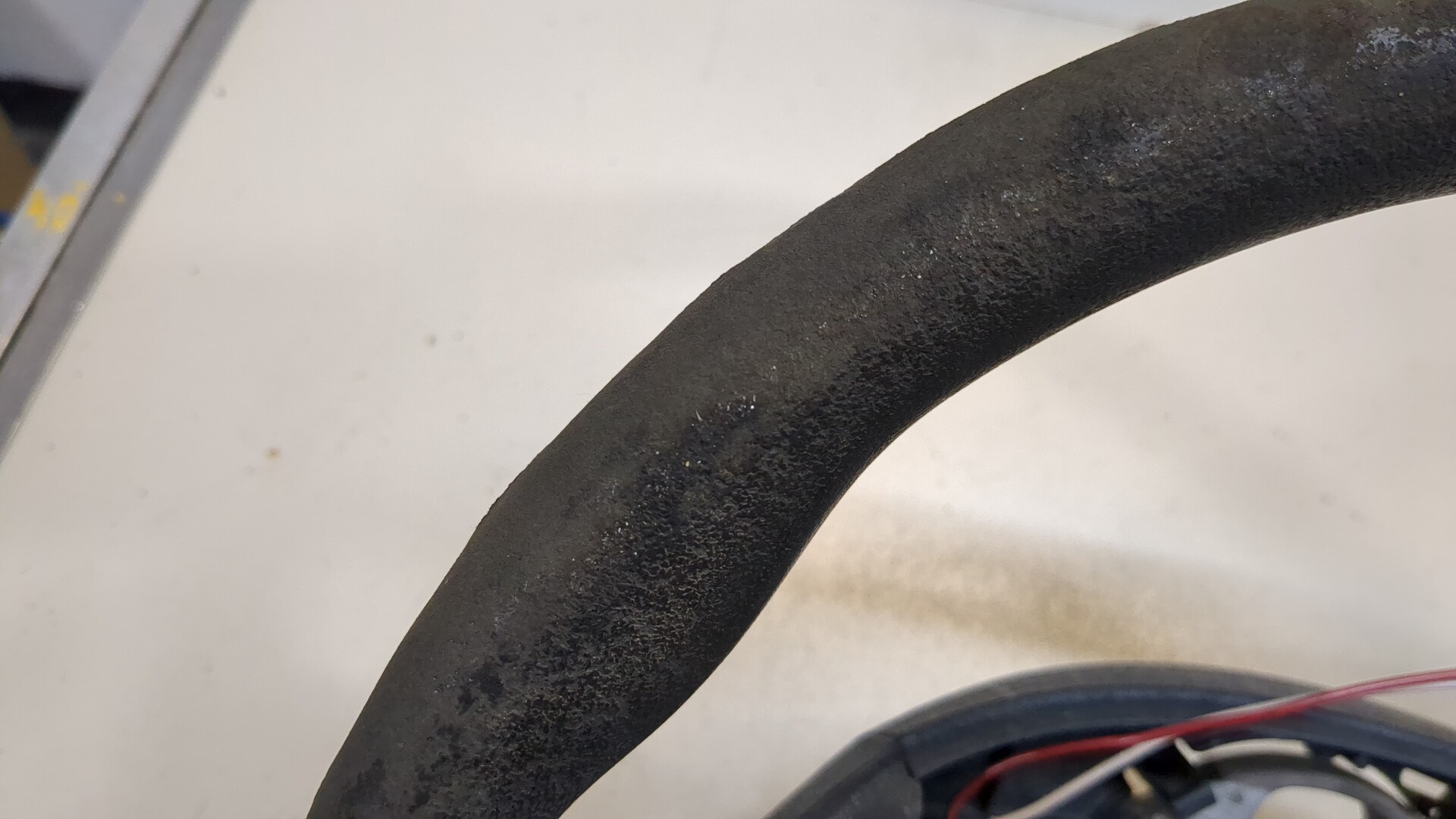 Рулевое колесо (руль)