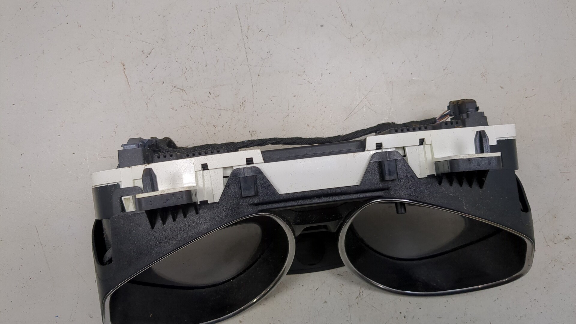 Панель приборов