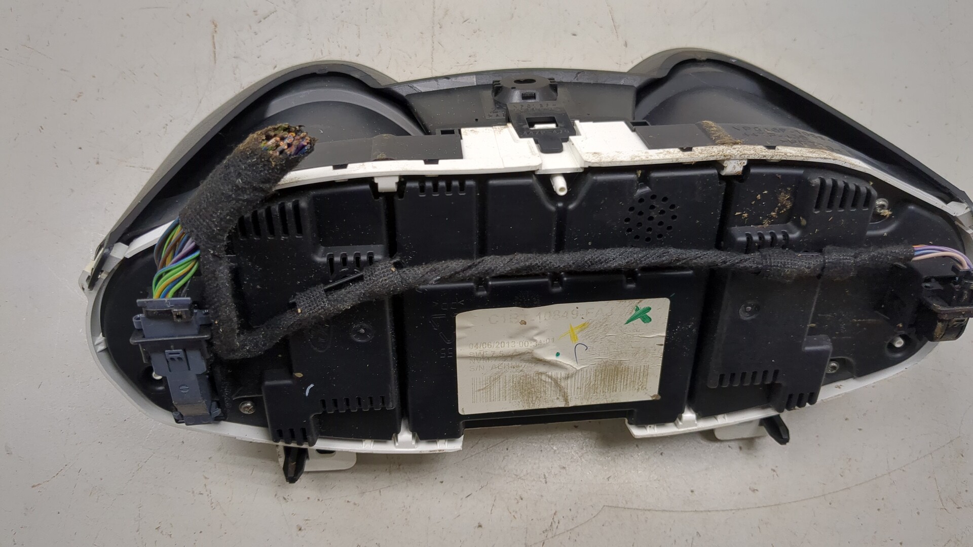 Панель приборов