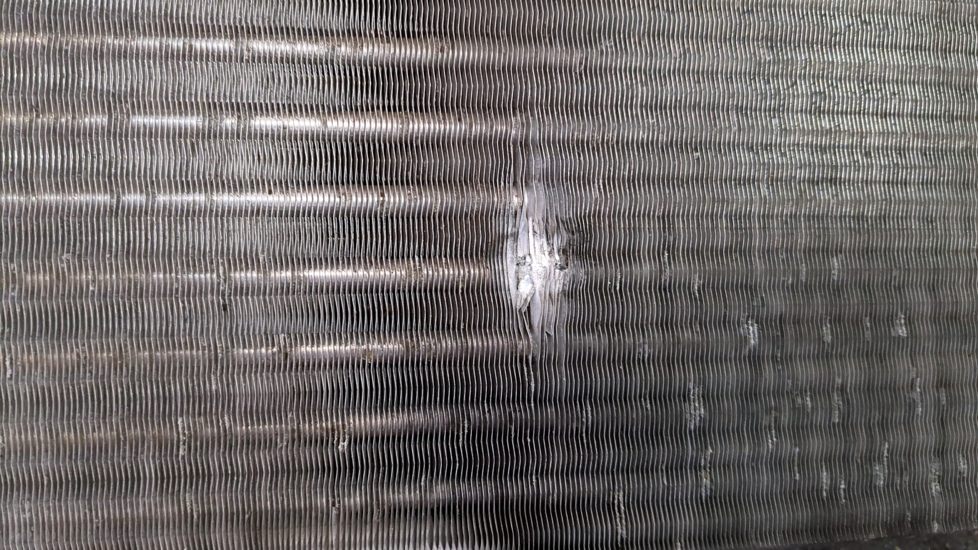 Радиатор охлаждения двигателя основной