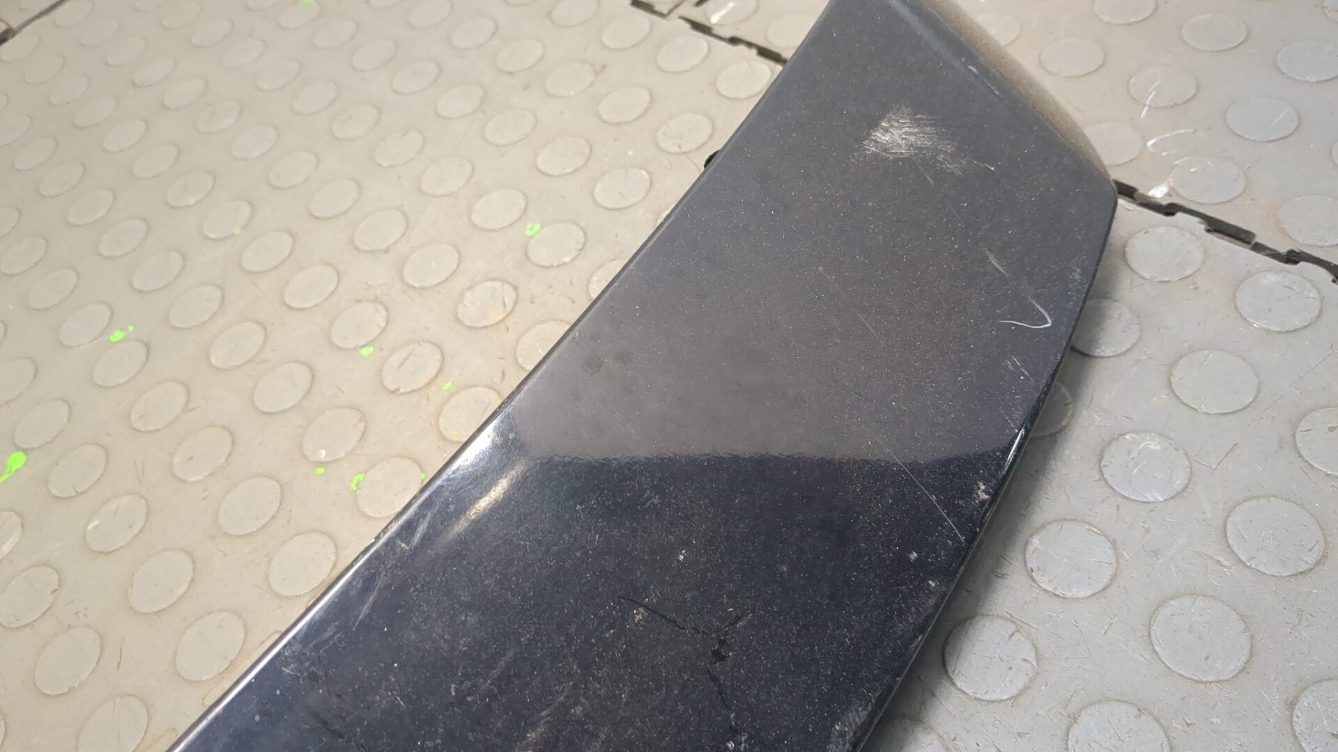 Спойлер переднего бампера