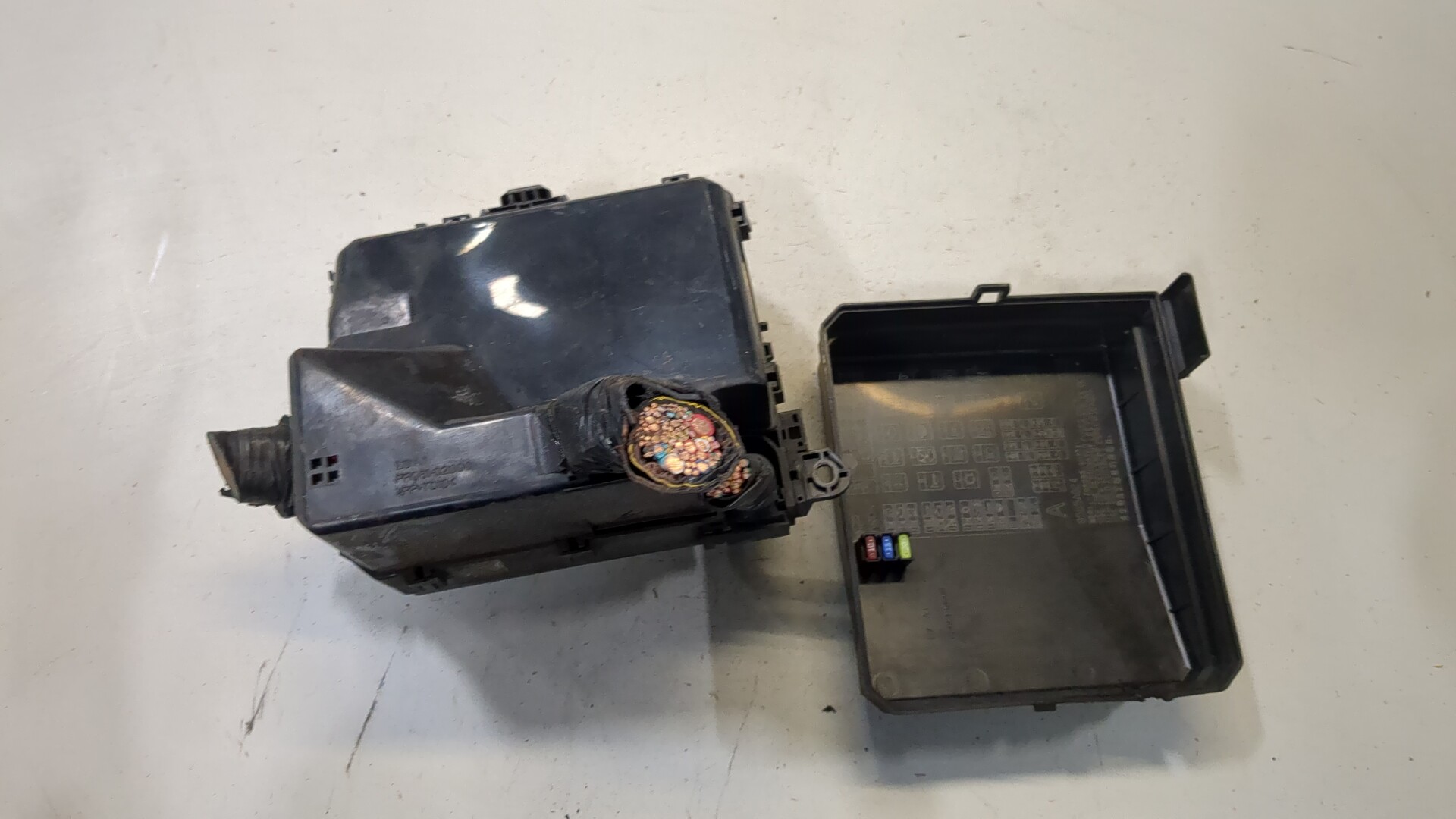 Блок предохранителей