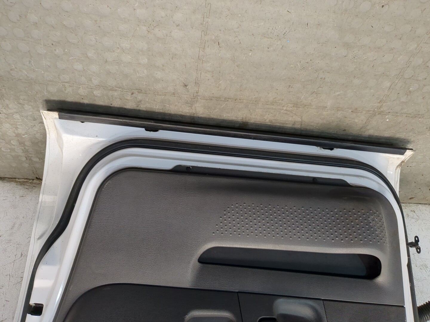 Дверь передняя правая