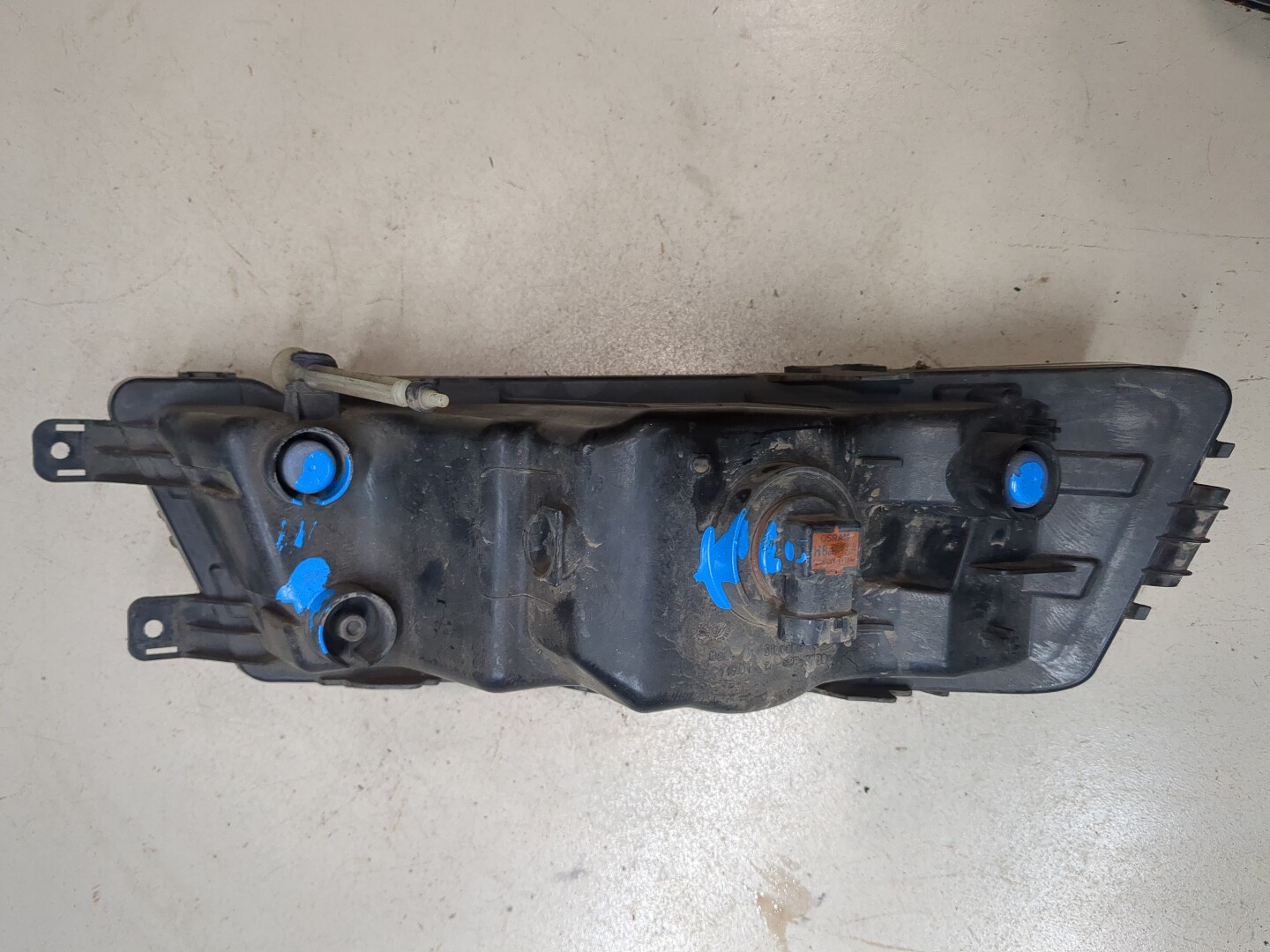 Фара противотуманная правая