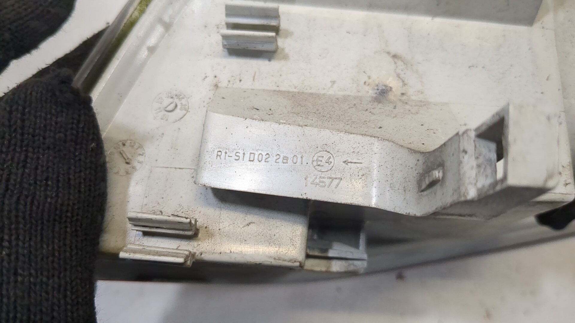 Фонарь задний левый