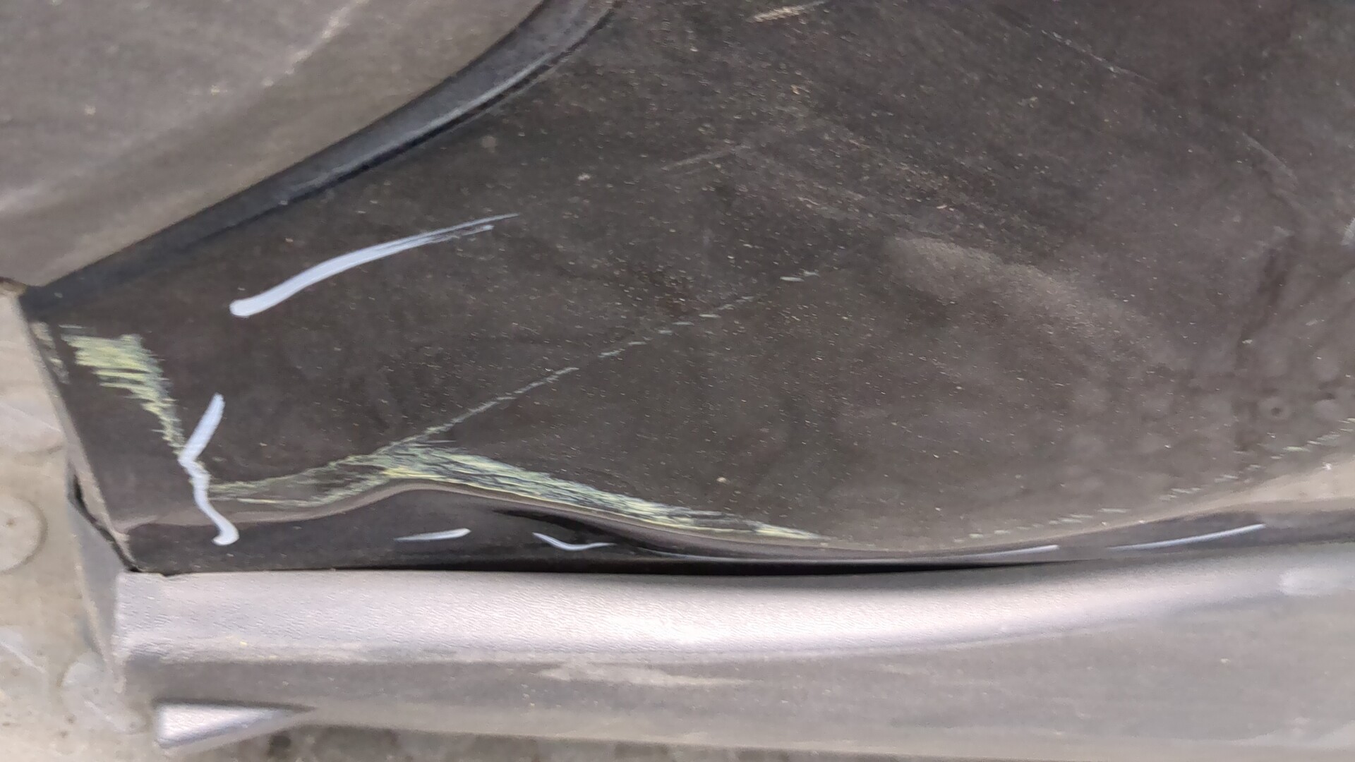 Дверь задняя правая