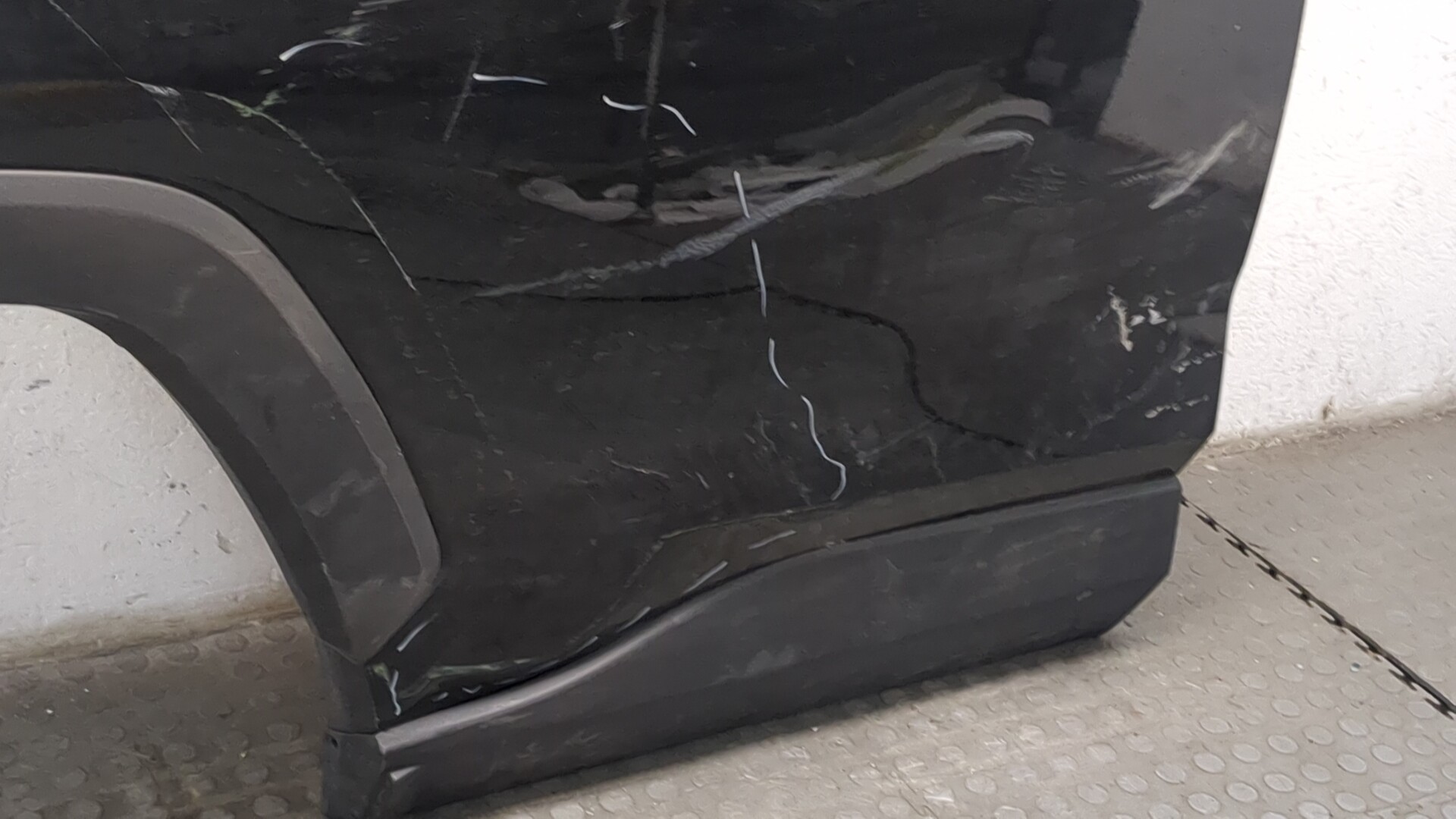 Дверь задняя правая