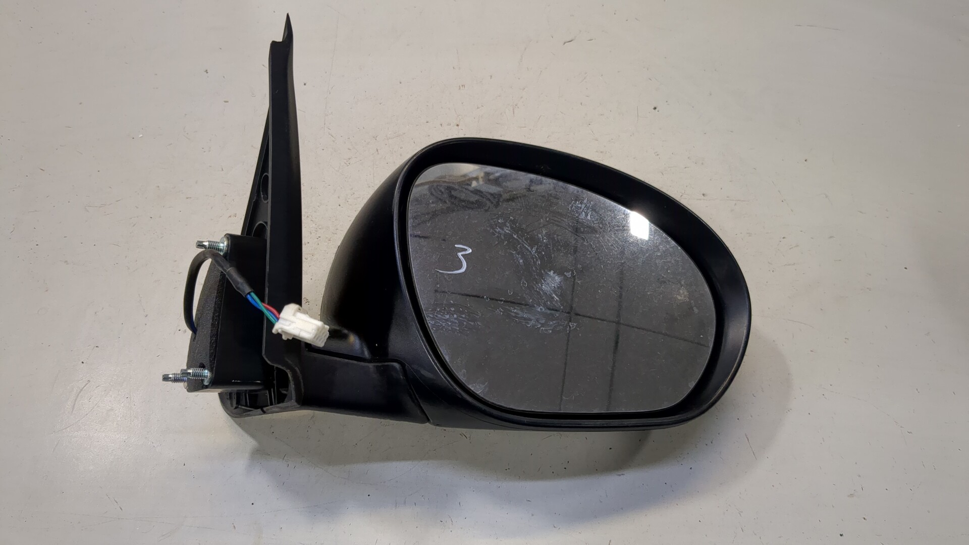 Зеркало правое электрическое