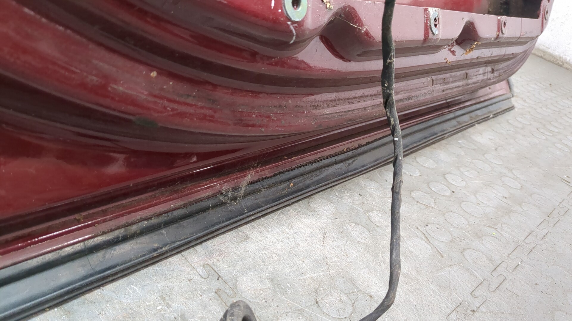 Дверь передняя левая