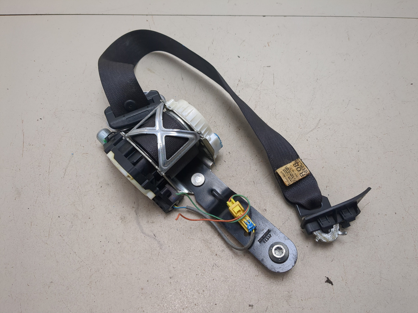 Ремень безопасности