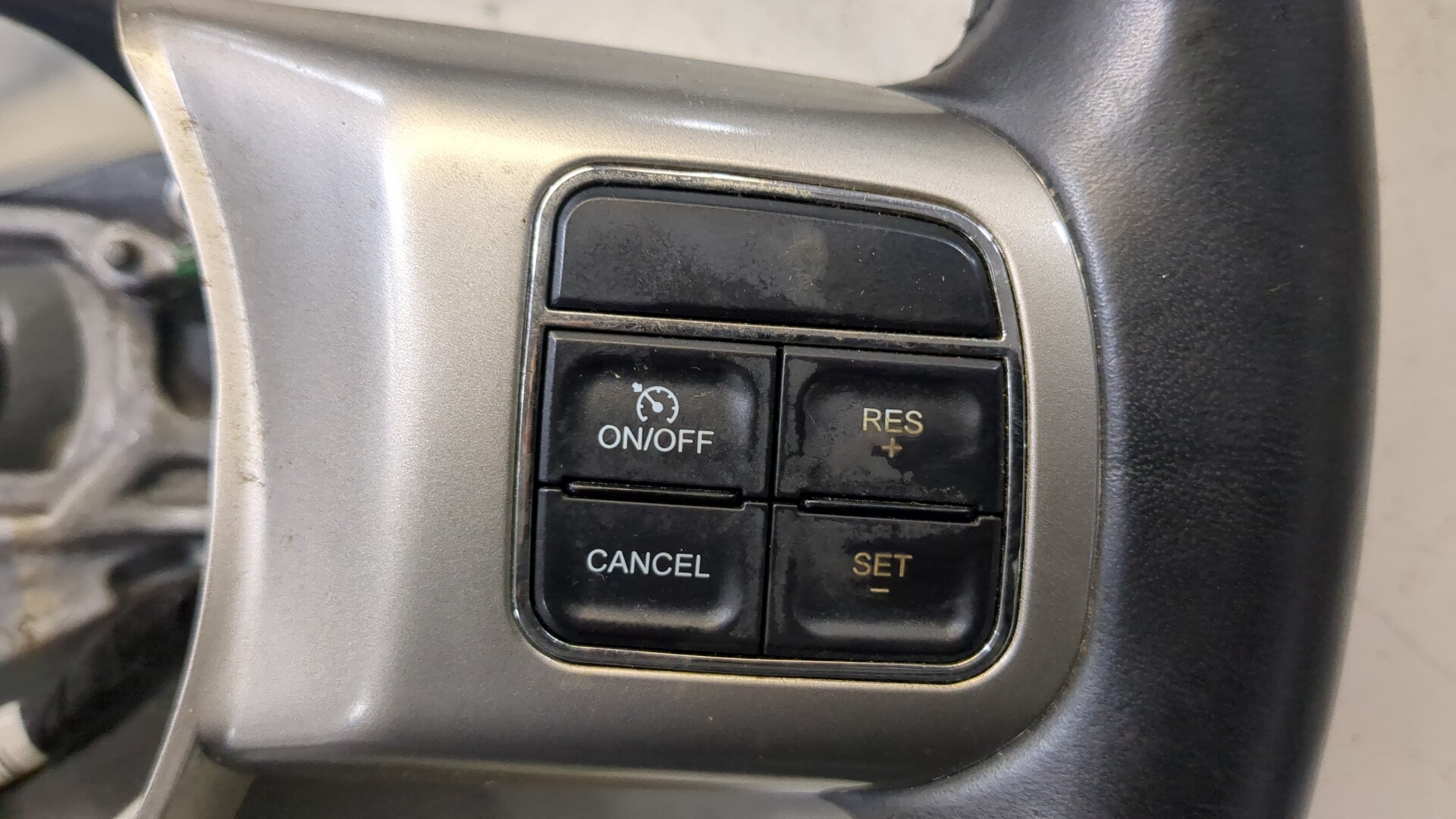 Рулевое колесо (руль)