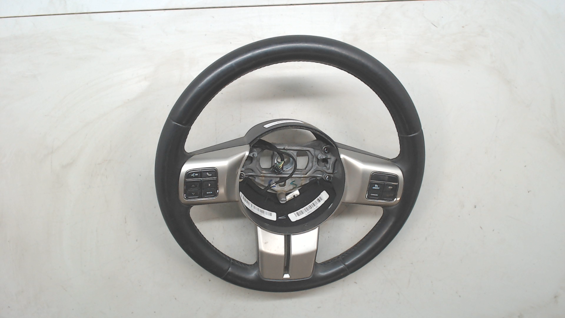 Рулевое колесо (руль)