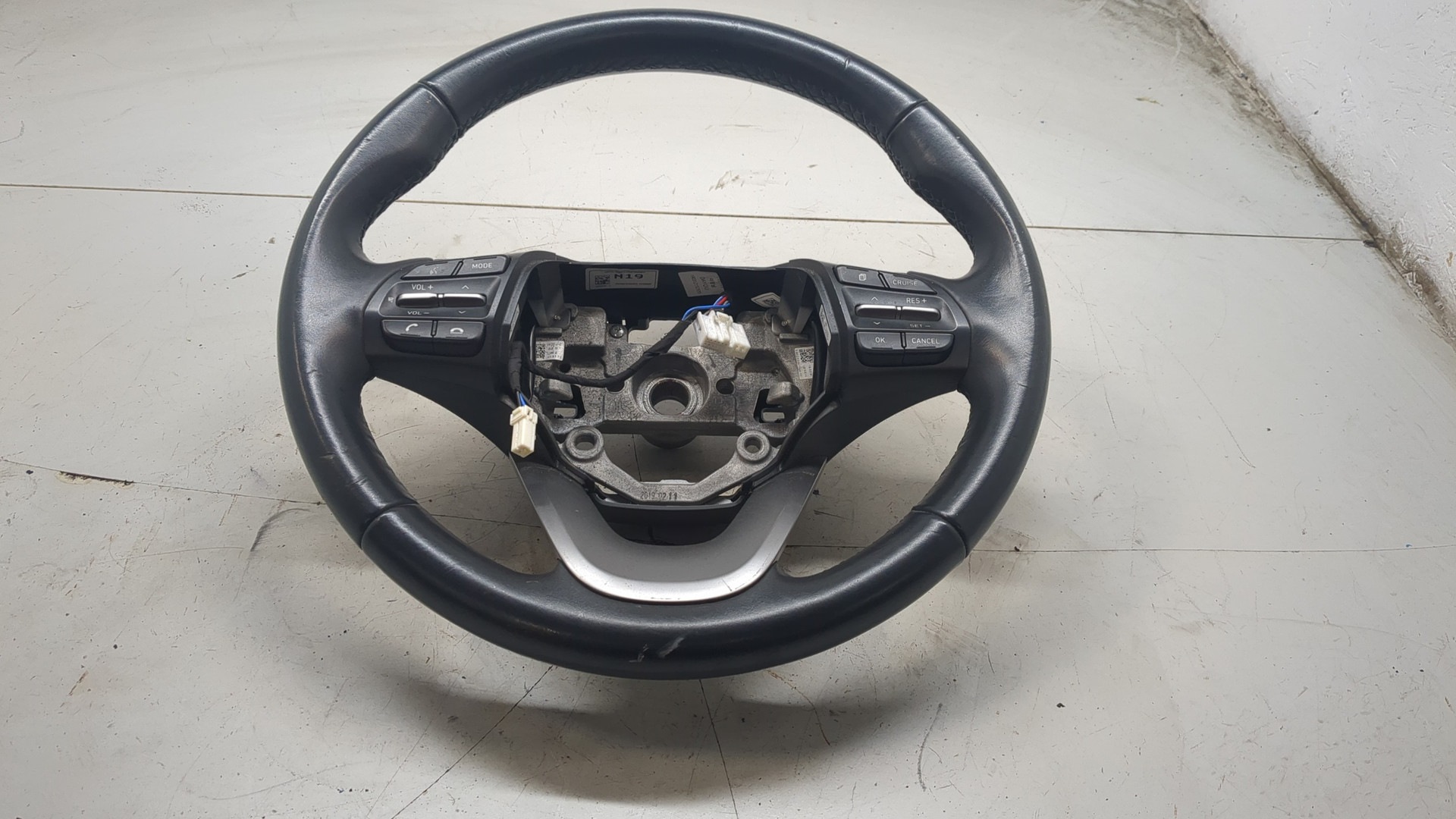 Рулевое колесо (руль)