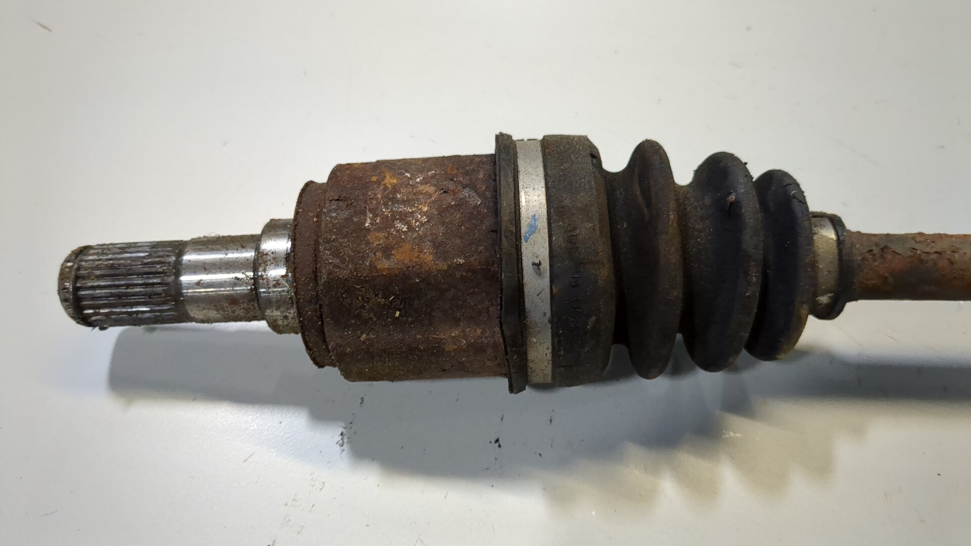 Полуось задняя правая