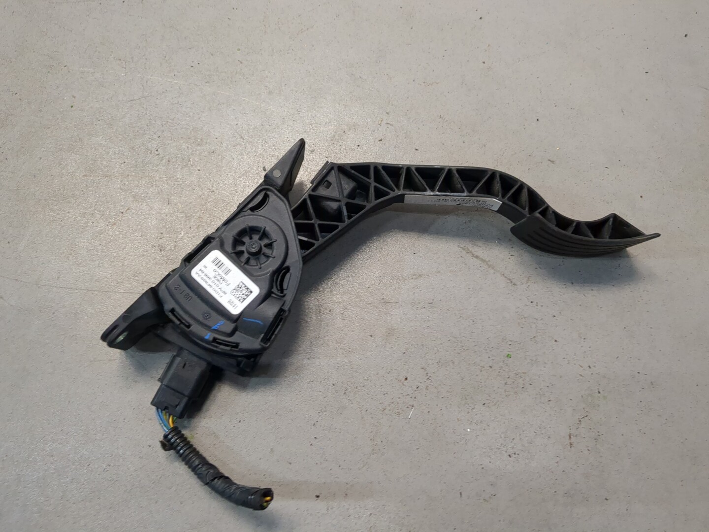 Педаль газа