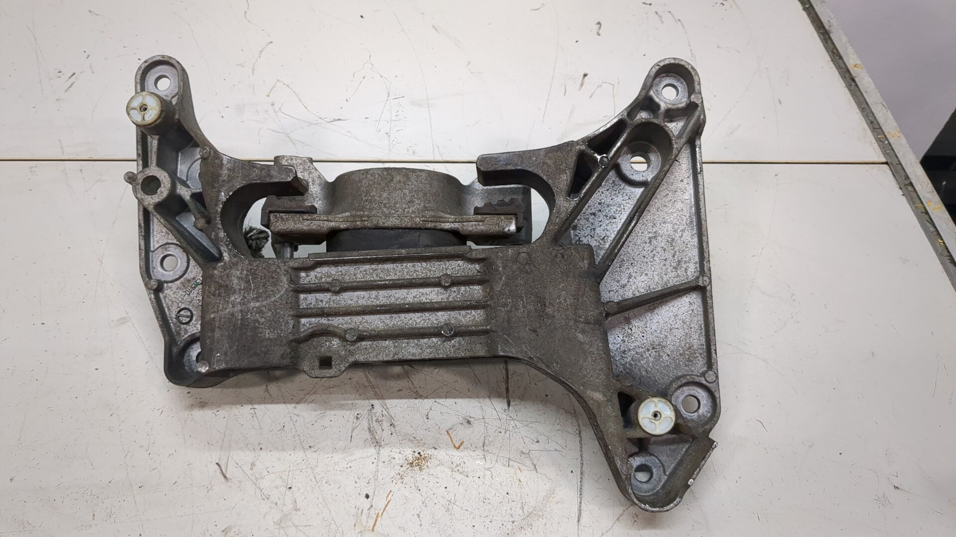 Кронштейн КПП