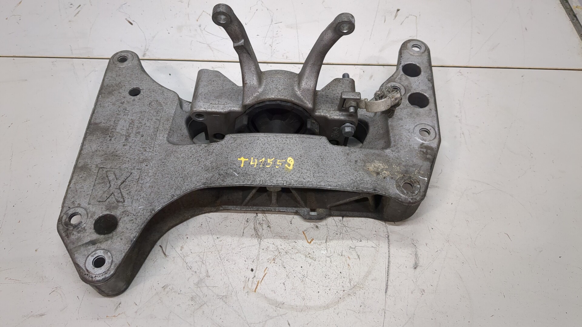 Кронштейн КПП