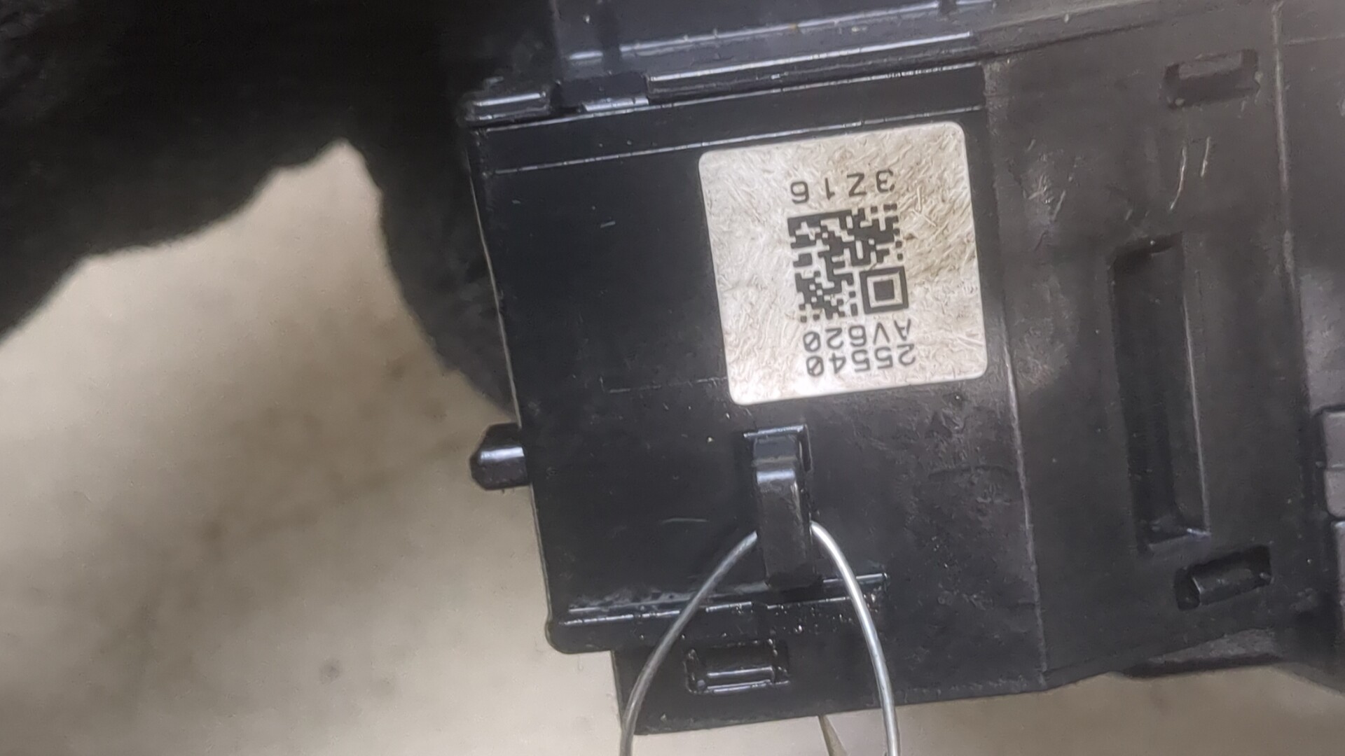 Переключатель поворотов подрулевой