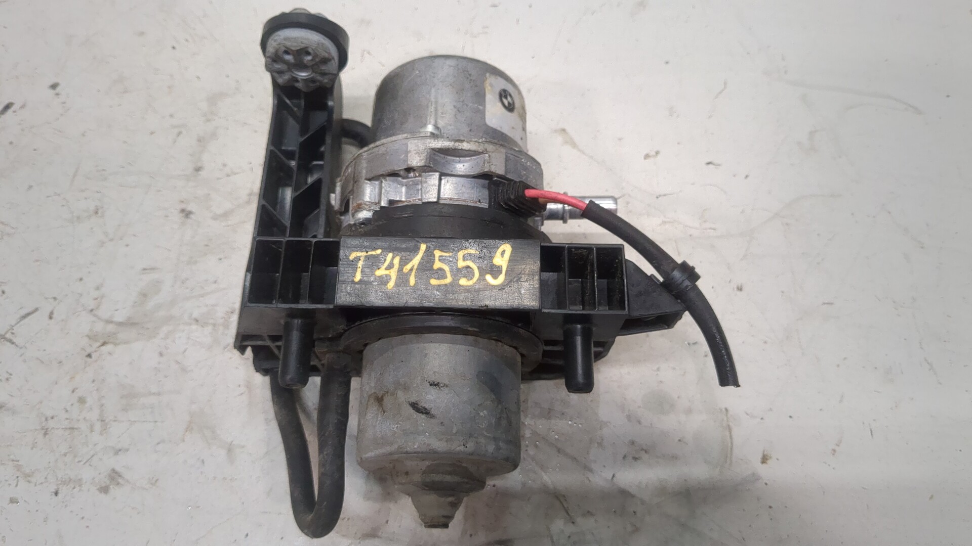 Насос вакуумный