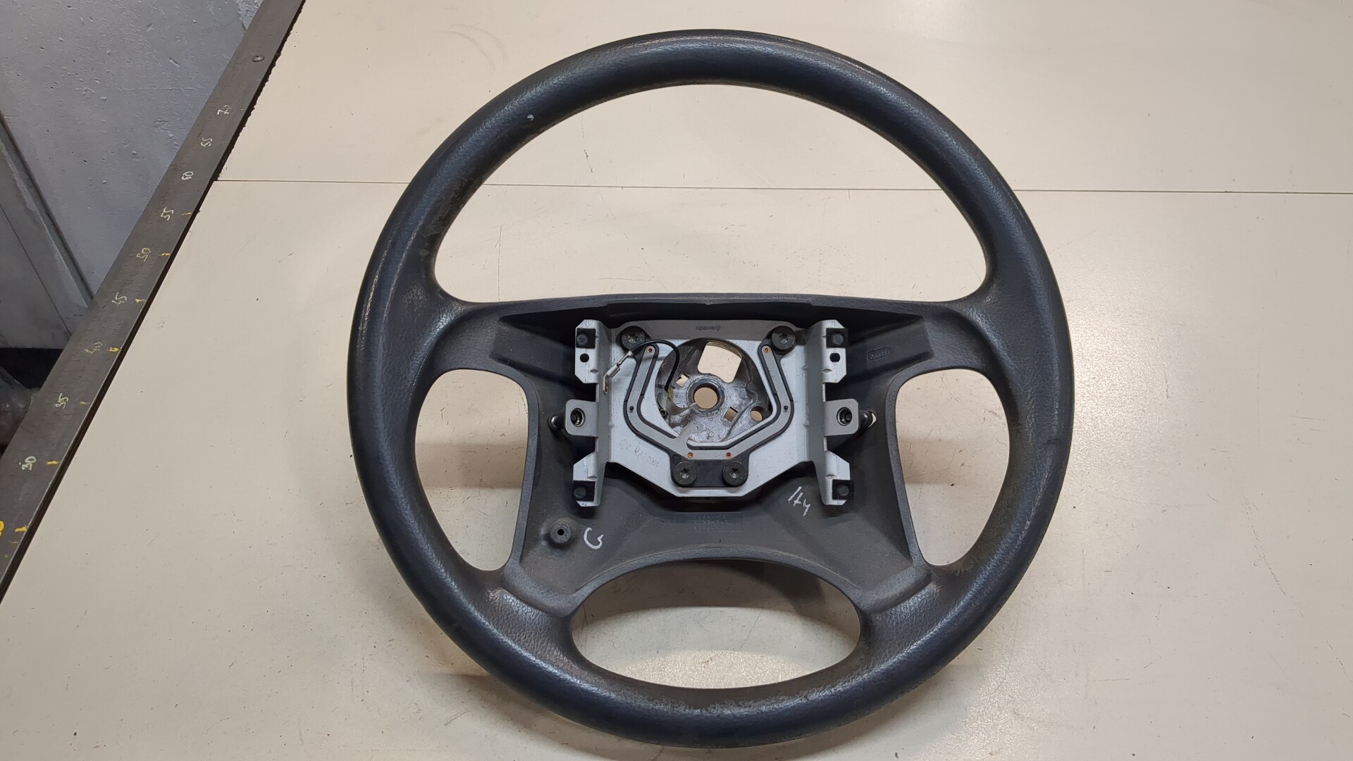 Рулевое колесо (руль)