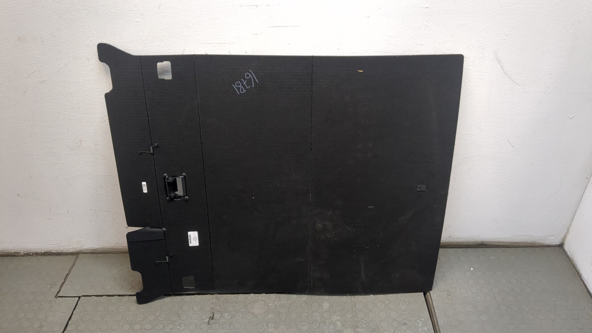 Коврик бардачка