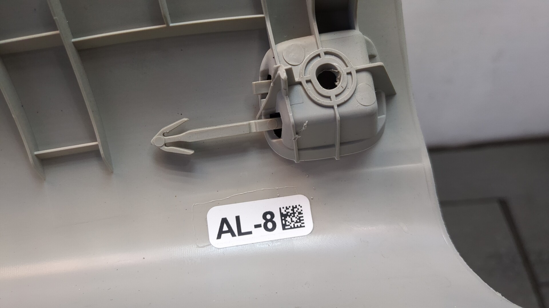 Обшивка стойки