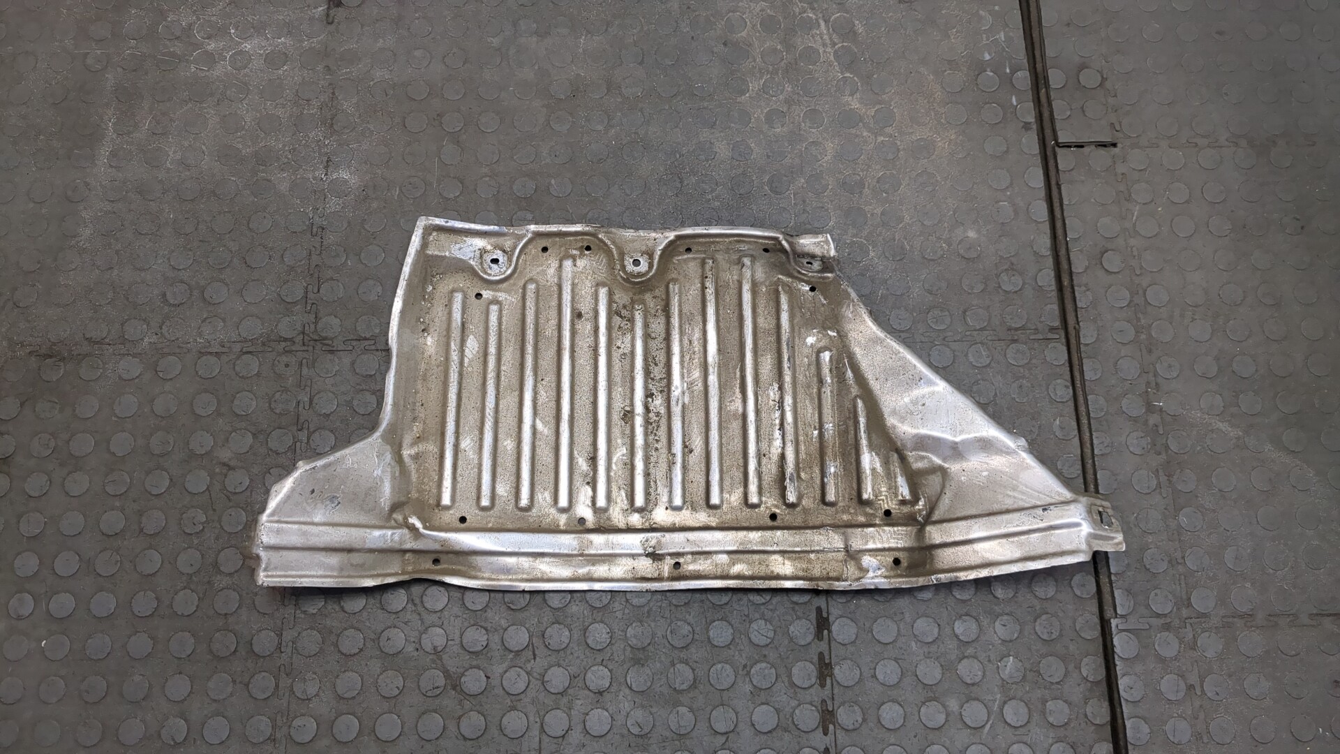 Экран тепловой