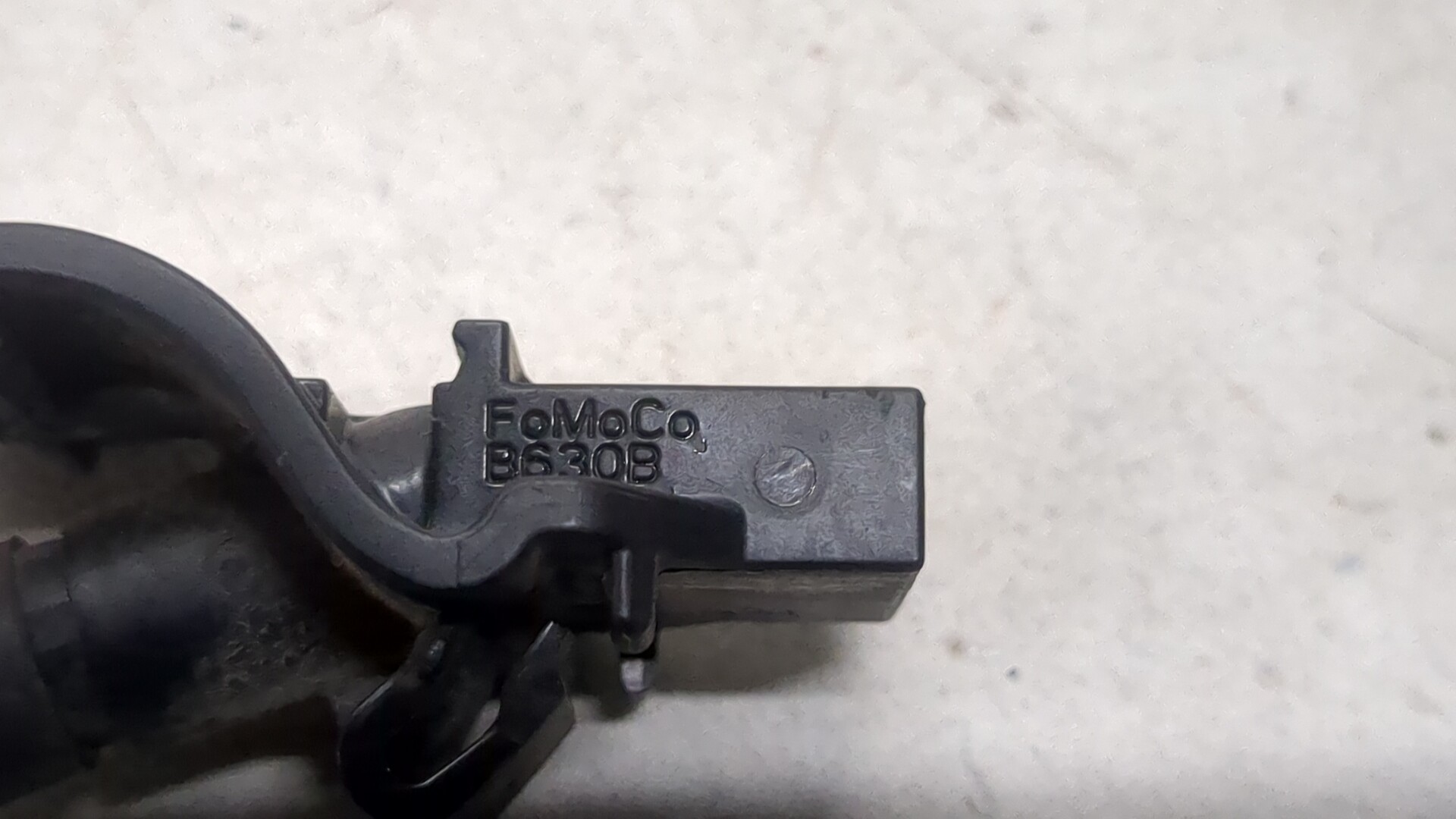 Форсунка омывателя фары