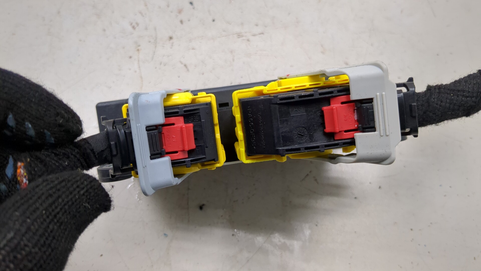 Блок управления подушек безопасности (AIR BAG)