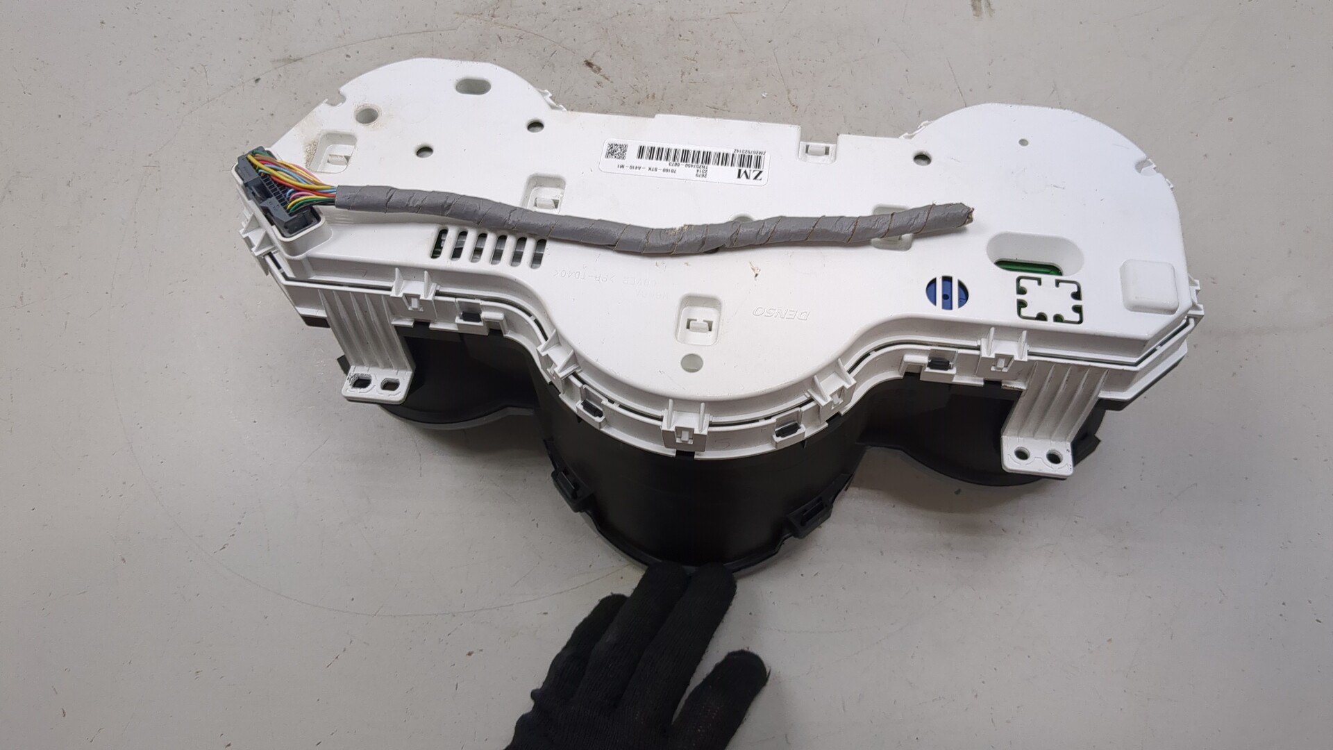 Панель приборов