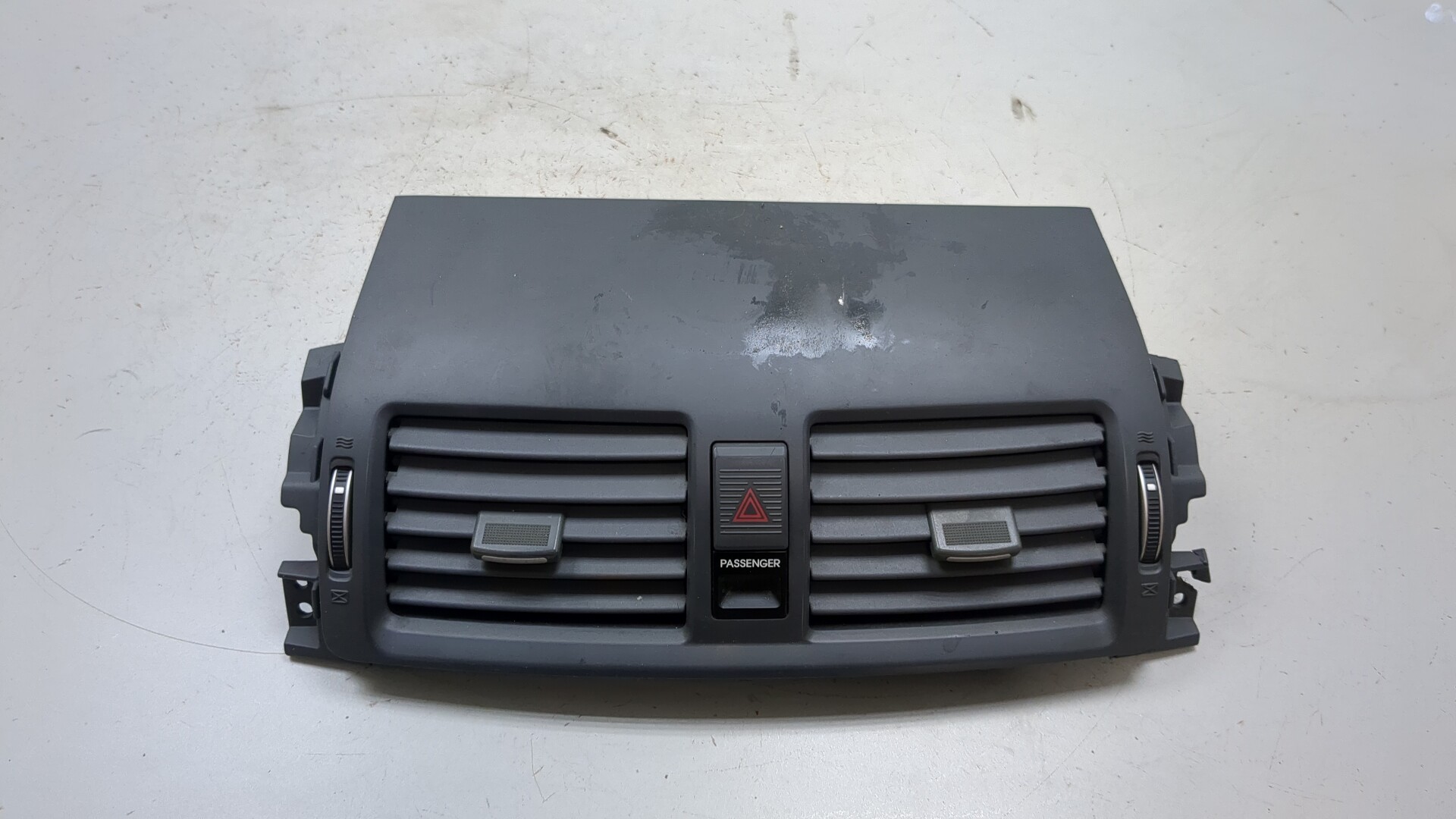 Дефлектор воздушный