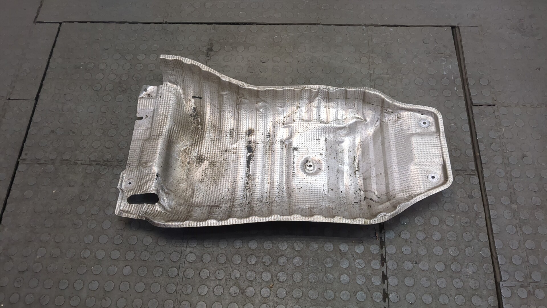 Экран тепловой