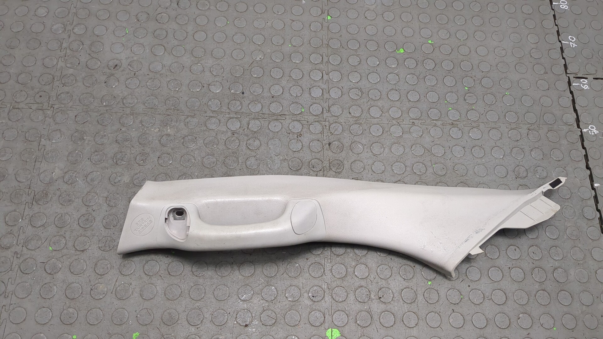 Обшивка стойки