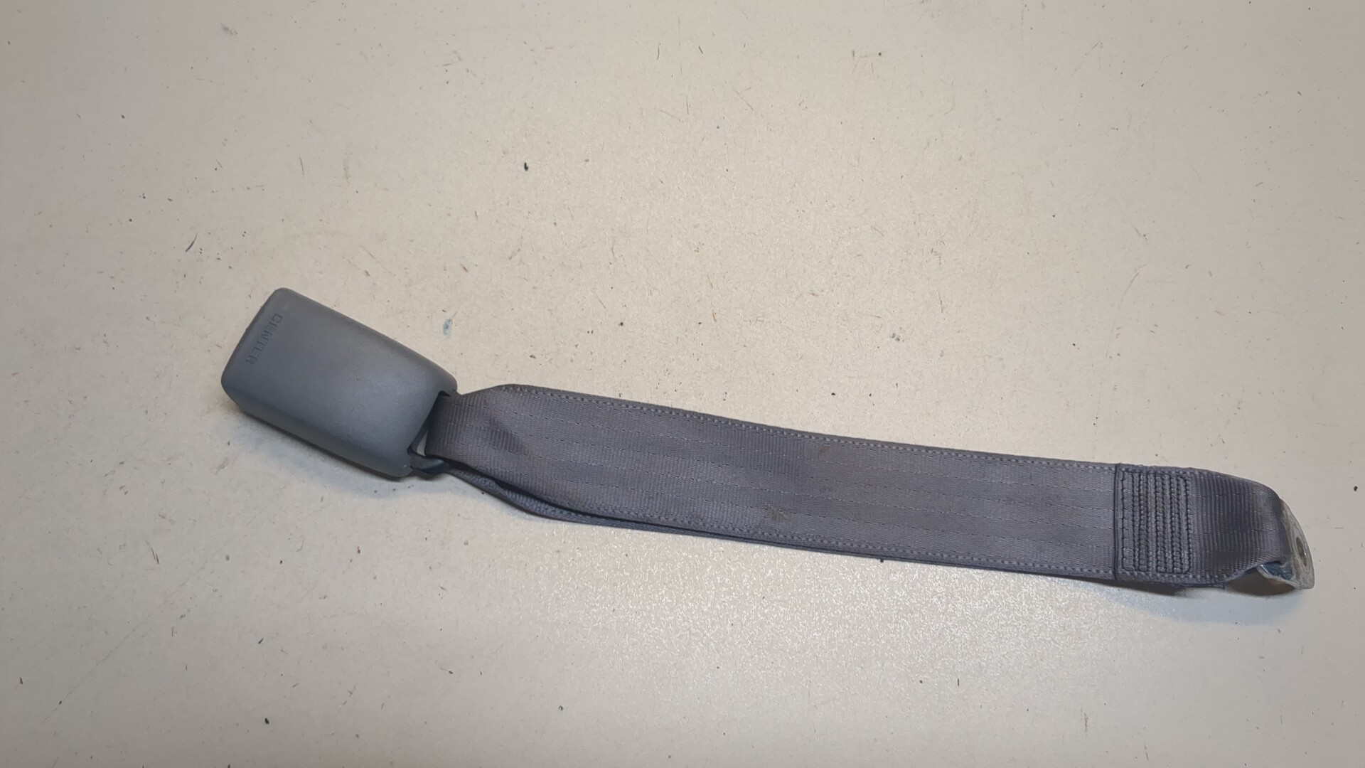 Ответная часть ремня безопасности