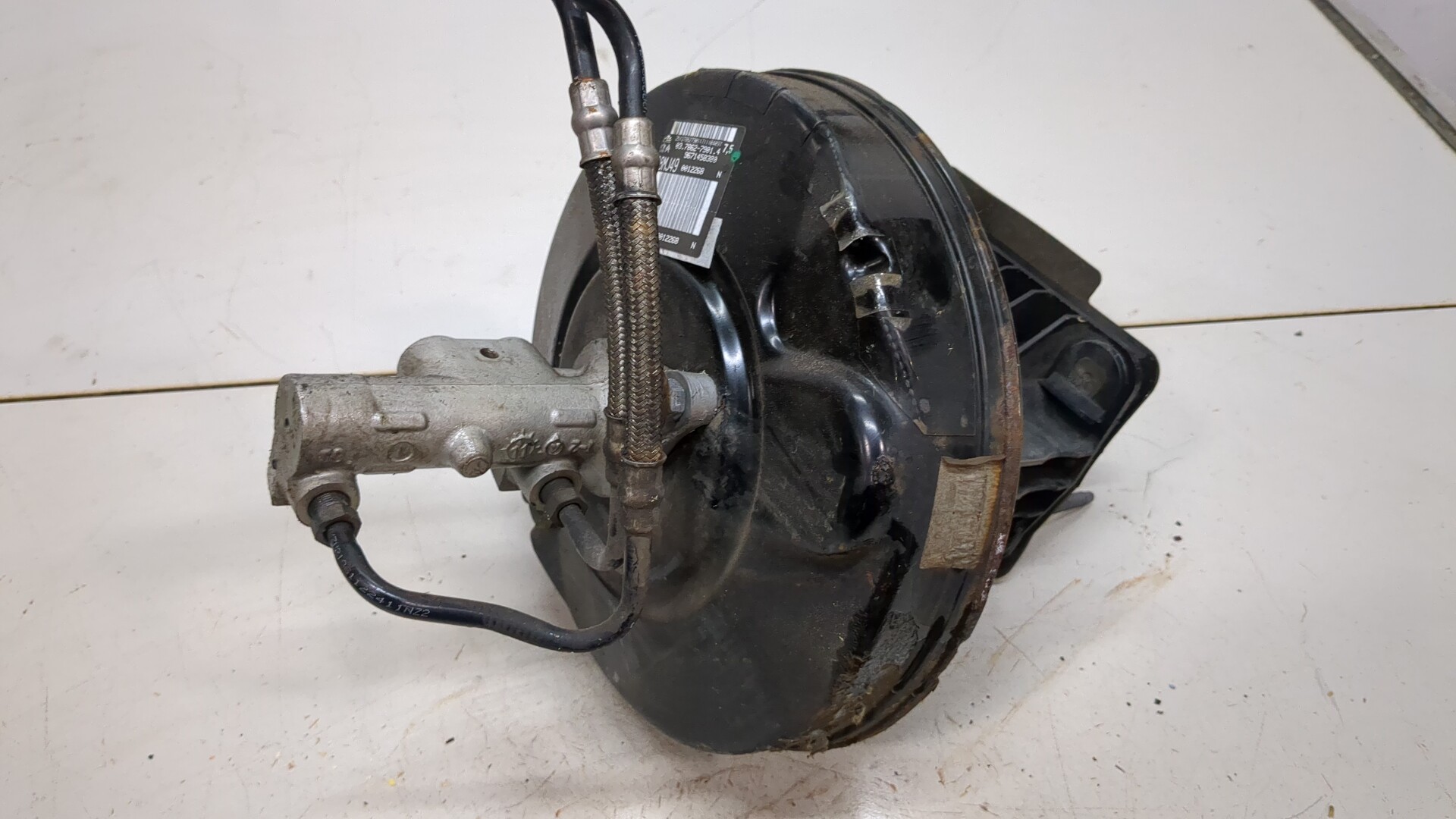 Цилиндр тормозной главный