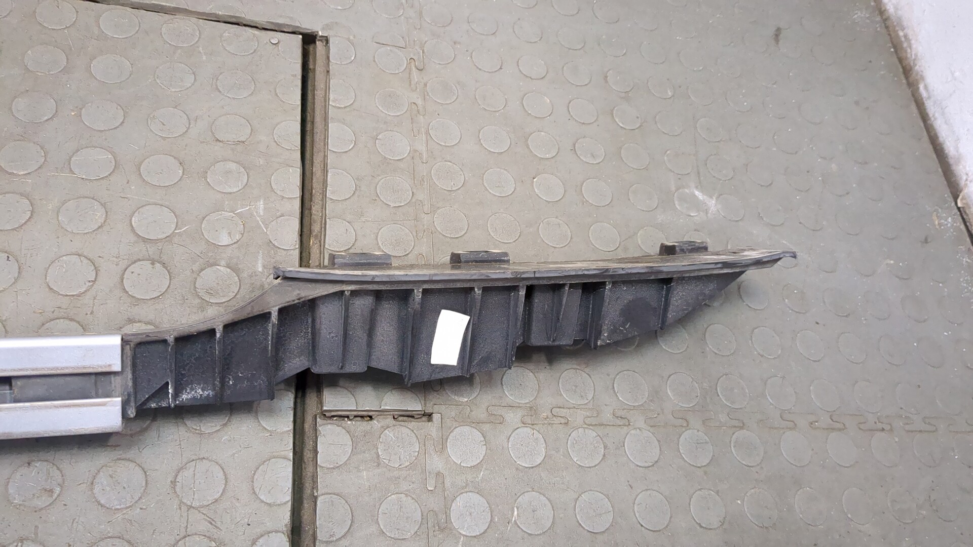 Рейлинги (релинг) к-кт (планки на крышу)