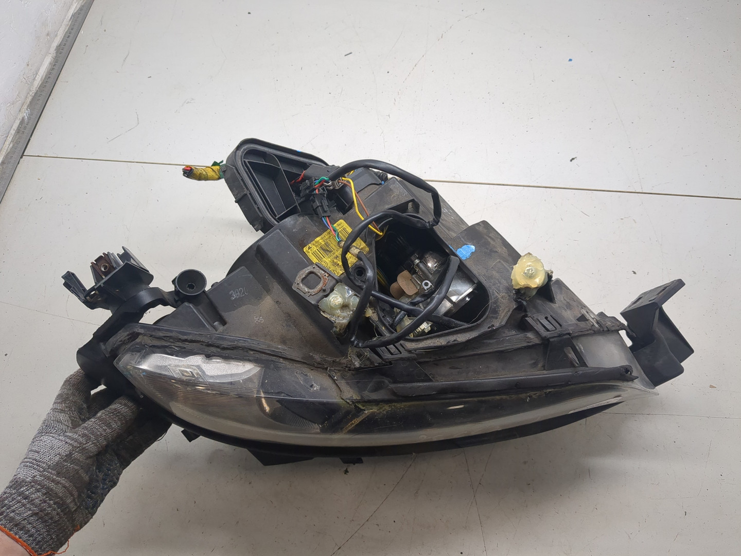 Фара правая