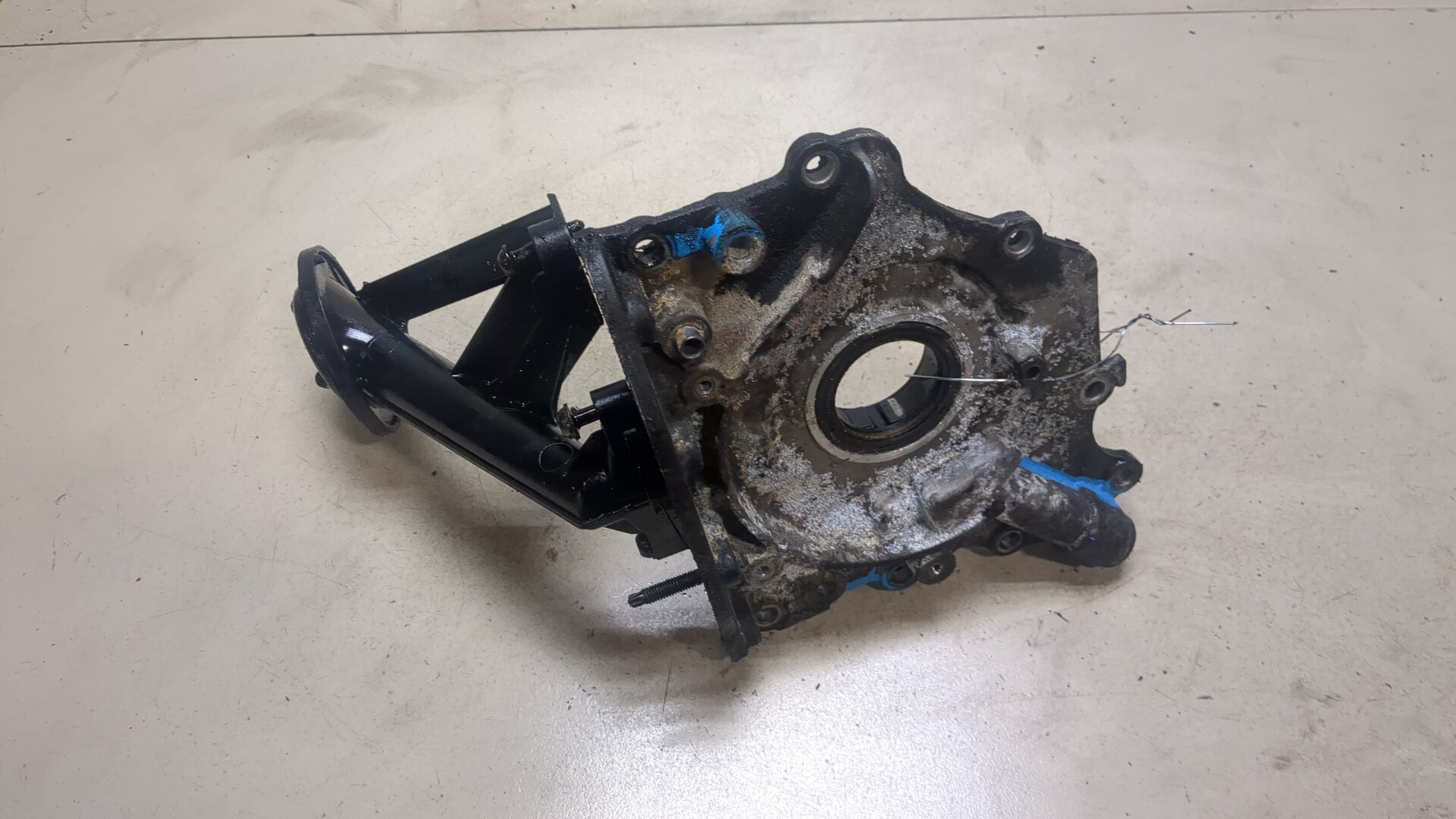 Насос масляный