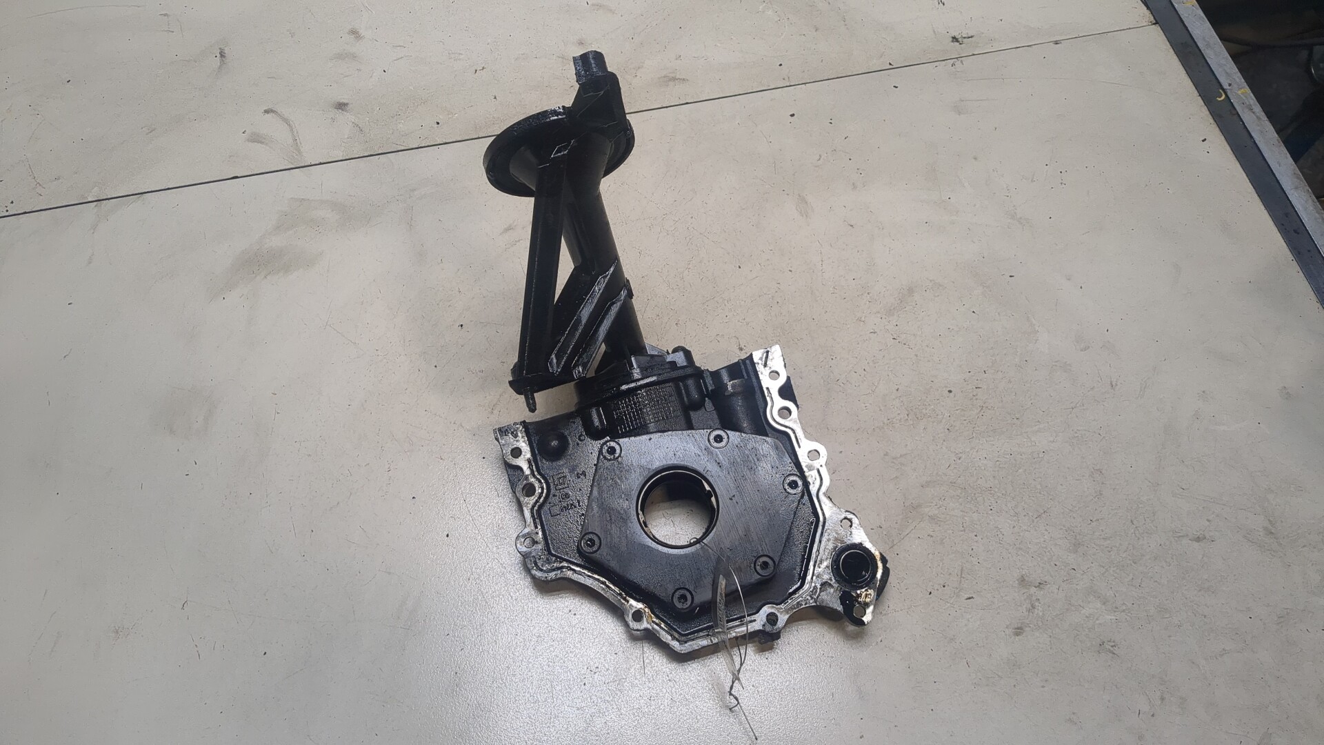 Насос масляный