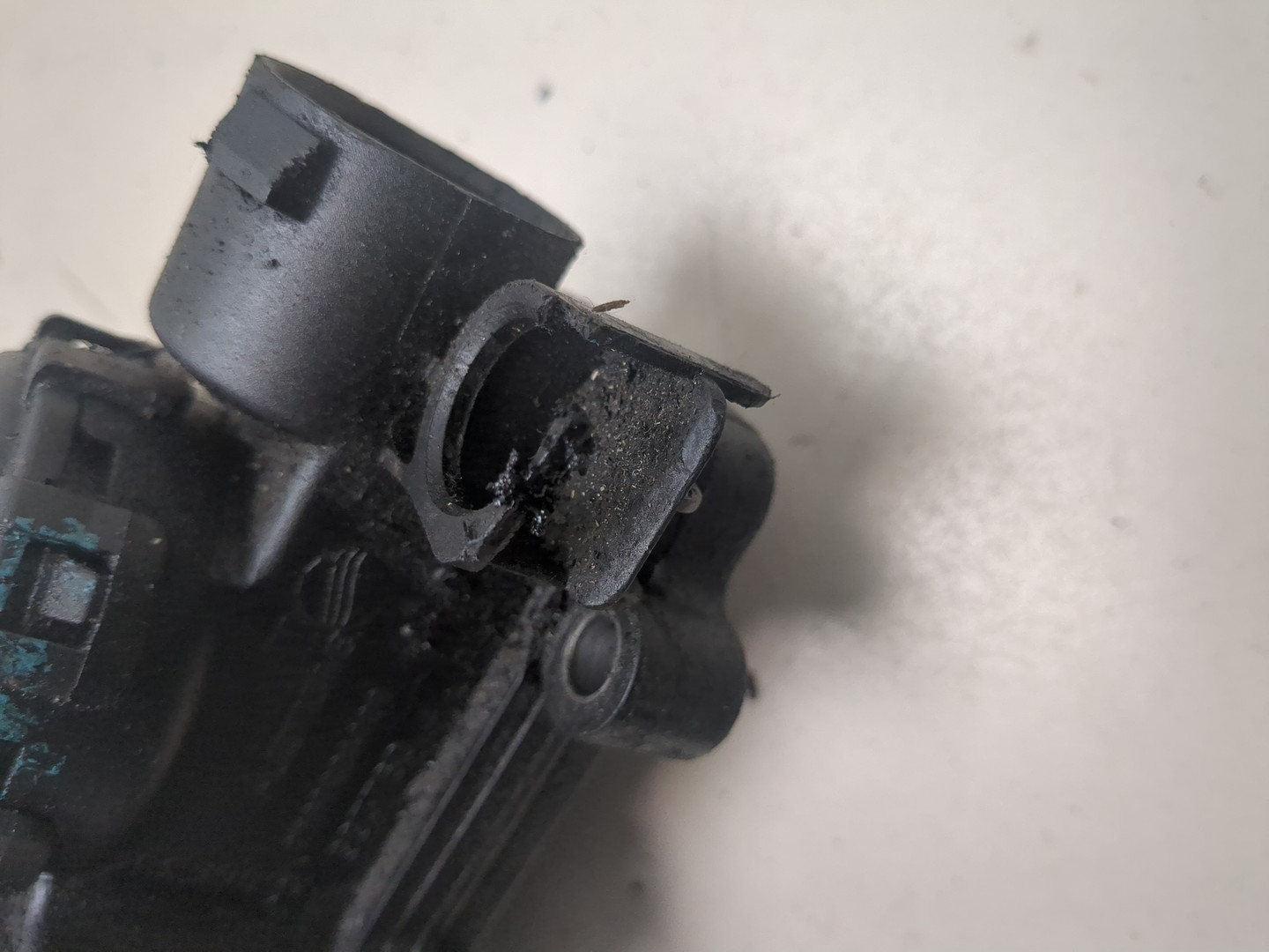 Крышка клапанная ГБЦ