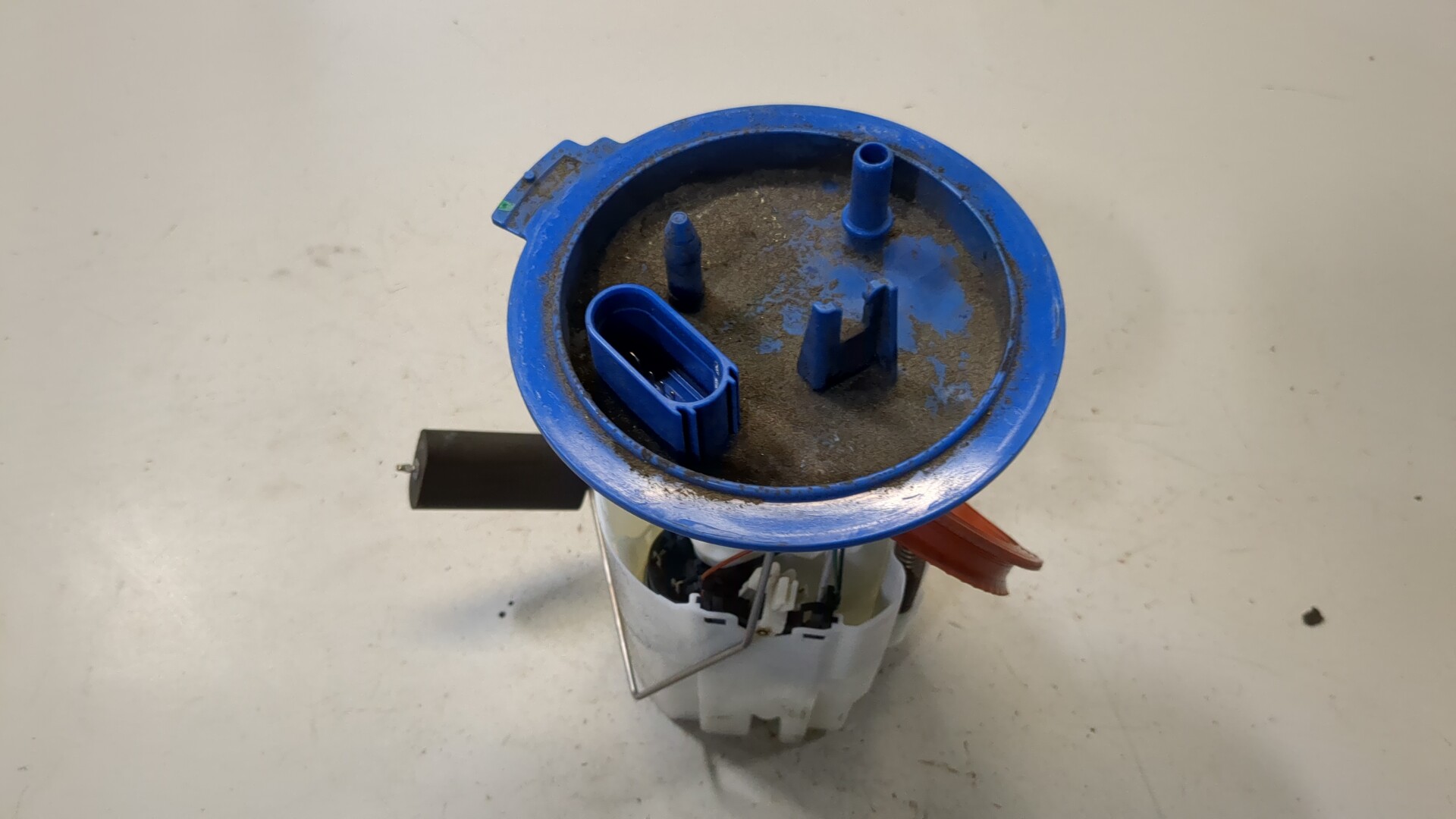 Насос топливный электрический